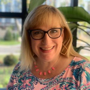 Meet your Posher, Beverly